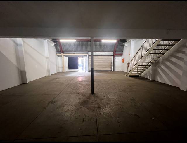 155M² MINI FACTORY TO LET IN STEELEDALE